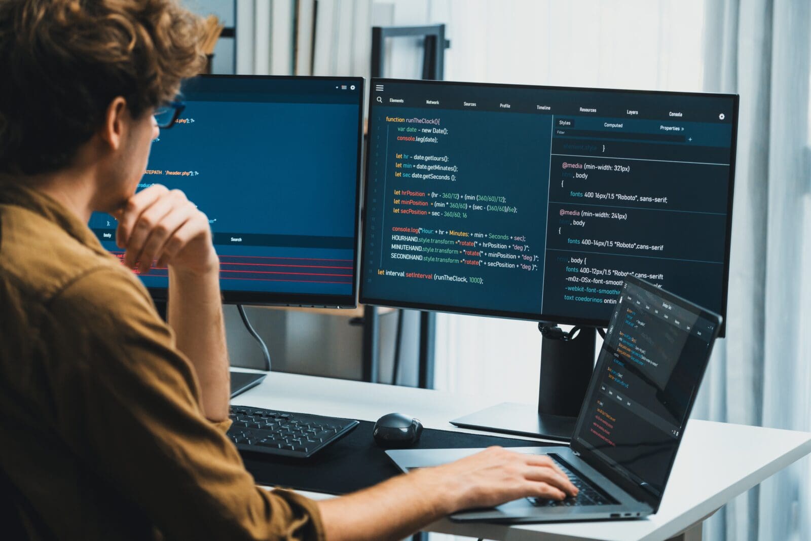It,Developer,Working,Online,Software,Development,On,Pc,Monitors,At